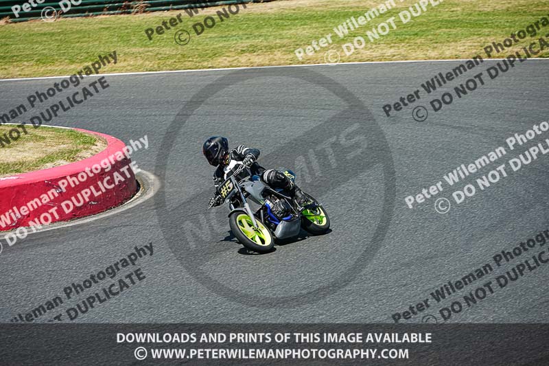 enduro digital images;event digital images;eventdigitalimages;mallory park;mallory park photographs;mallory park trackday;mallory park trackday photographs;no limits trackdays;peter wileman photography;racing digital images;trackday digital images;trackday photos